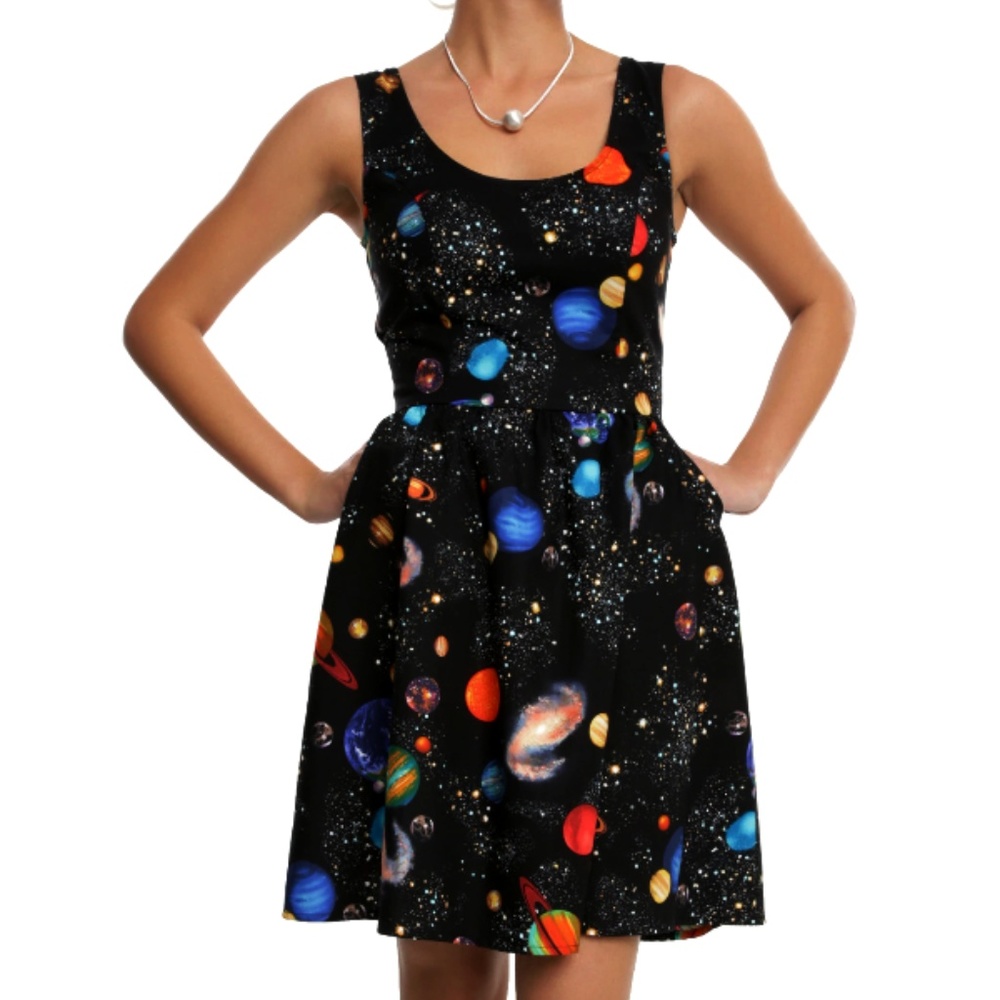 RETRO BRIGHT PLANETS FIT & FLARE DRESS
